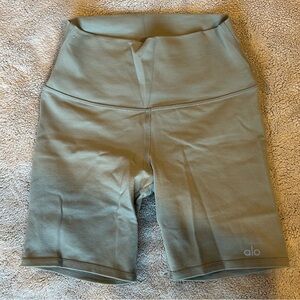 ALO Yoga Women's Bike Shorts